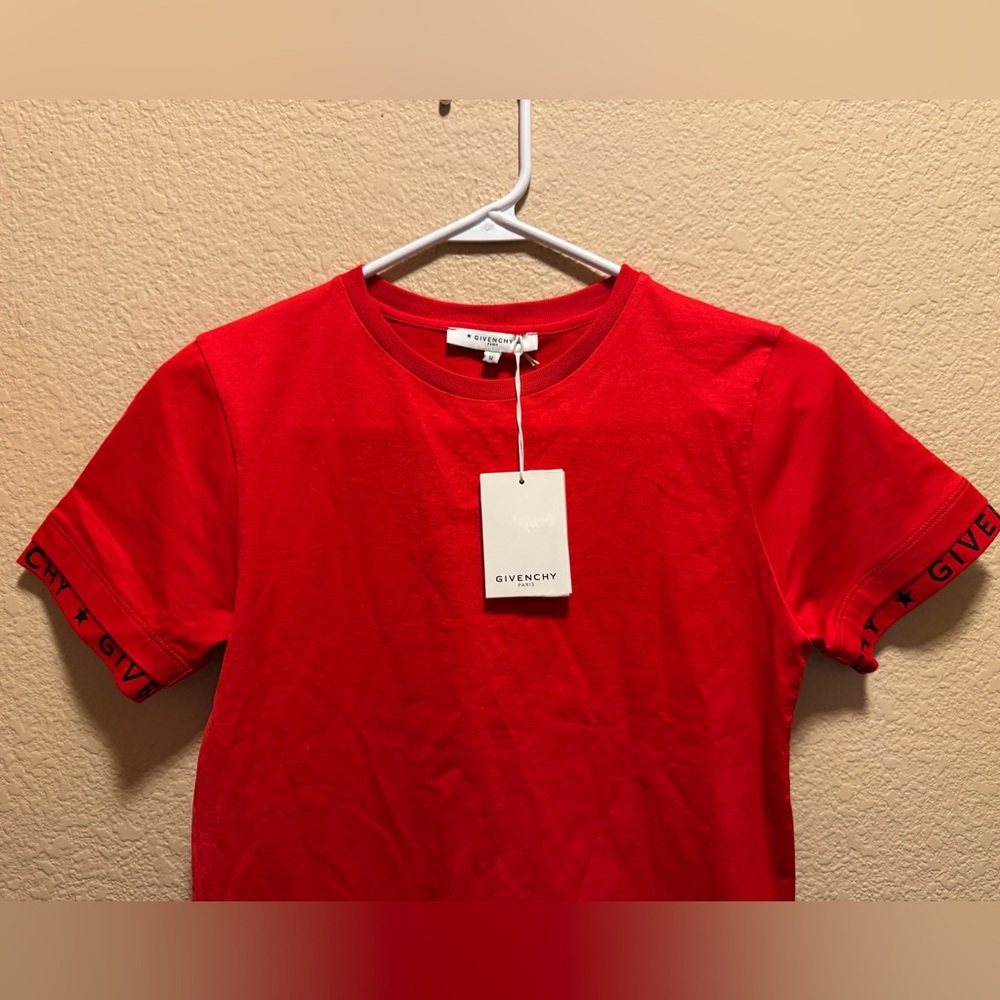 New Authentic Givenchy T Shirt Red Size 12 Kids - Picture 3 of 8